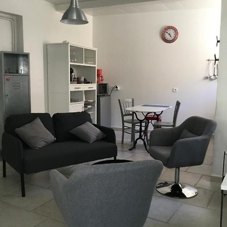 Agreable Maison De Village Provencal Volx Екстериор снимка